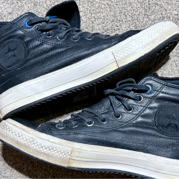 Converse Black and White Low-Top Sneakers Classic